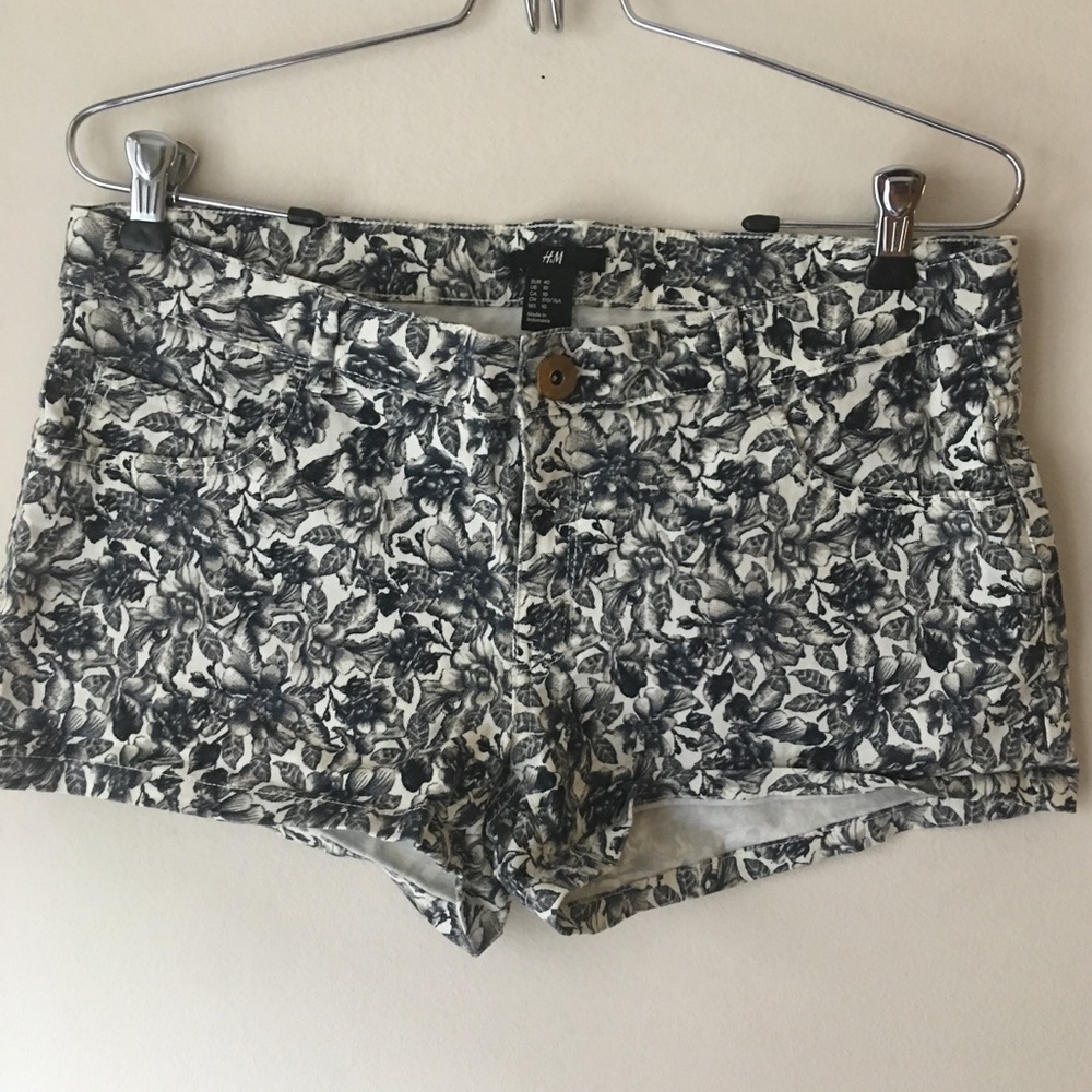 Floral Print Denim Shorts
